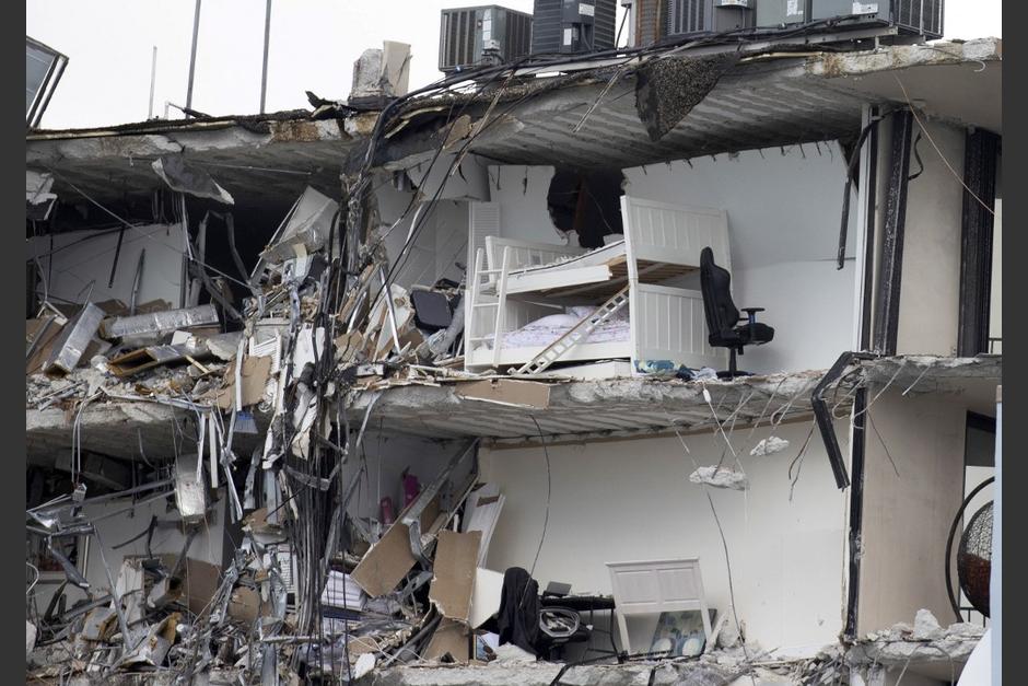 El edificio de 12 pisos que se derrumbó en Miami, Florida, fue construido en los años 80. (Foto: AFP)