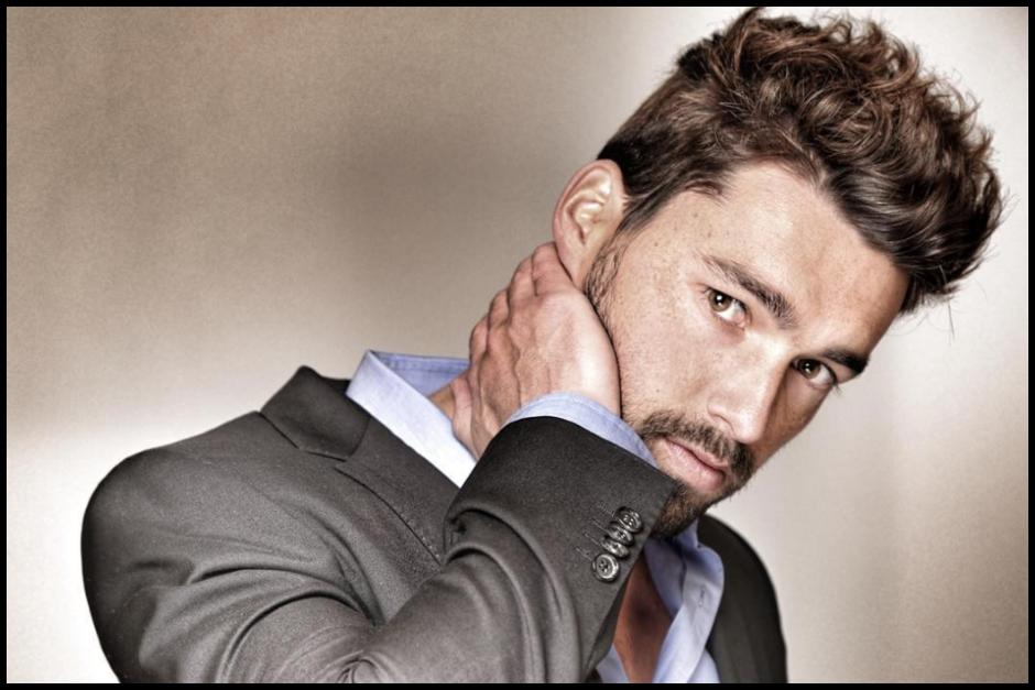 El actor Gonzalo Peña es señalado de ser cómplice de la violación a la conductora Daniela Berriel. (Foto: Instagram) 