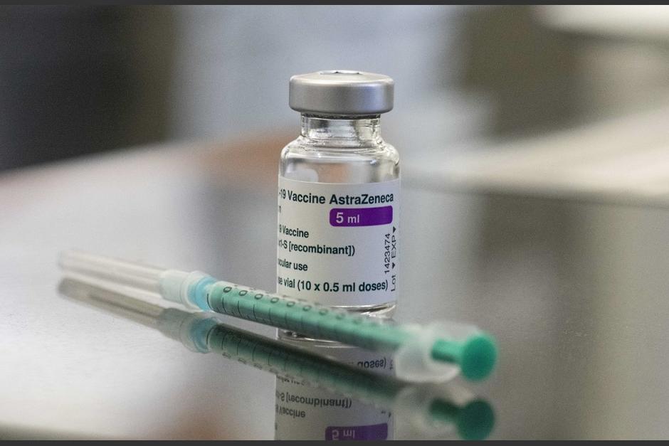 La administración de la vacuna AstraZeneca fue suspendida en varios países de Europa. (Foto: AFP)