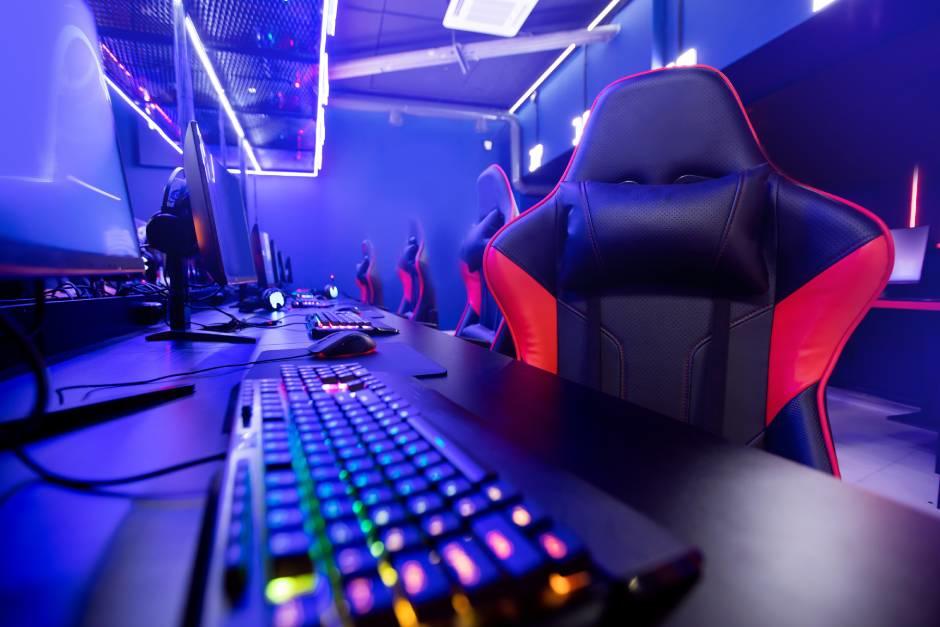 Telcel y Claro se unen a la LLA durante la temporada 2021. (Fotografía ilustrativa: shutterstock)