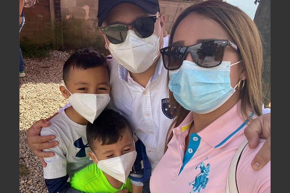 Walter Gómez reportó como desaparecidos a su esposa y dos hijos, pero habrían salido de manera voluntaria del país. (Foto: Facebook/Walter Gómez)