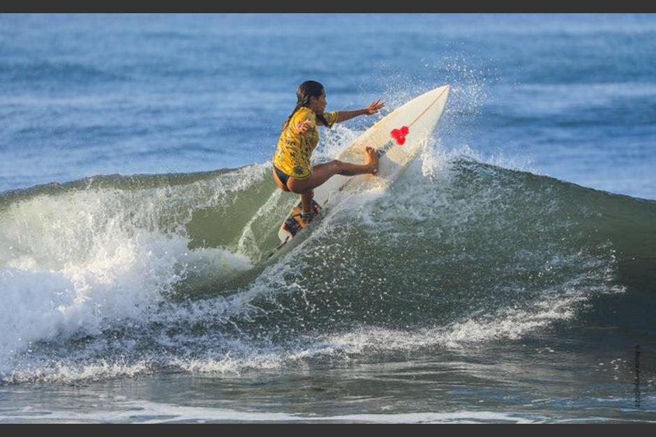 La mujer murió por la gravedad del impacto. (Foto: Mario Amaya/@quekasurfer)