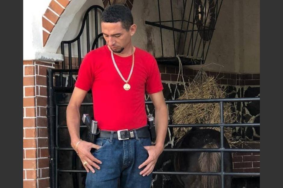 Cristhian Anibal Quiñónez Asencio, excandidato a alcalde por la UCN, fue capturado por escandalizar en la vía pública. (Foto: Facebook/Cristhian Quiñónez)