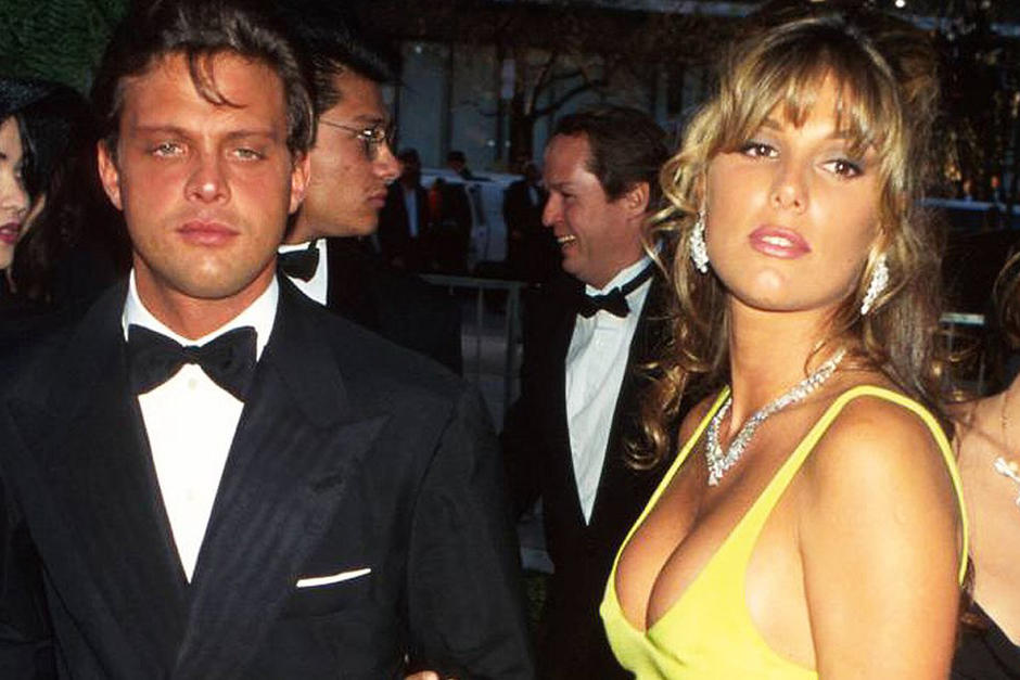 En el último capítulo de la serie, Luis Miguel y Daisy Fuentes comienzan a hablar con mucha química, durante y posterior a una entrevista. (Foto: El Universal) 