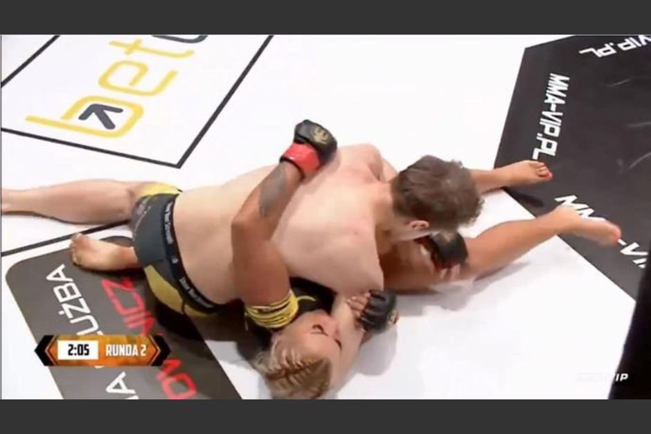 El combate generó muchas críticas en las redes sociales por el combate que buscaba generar polémica. (Foto: GiveMeSport)