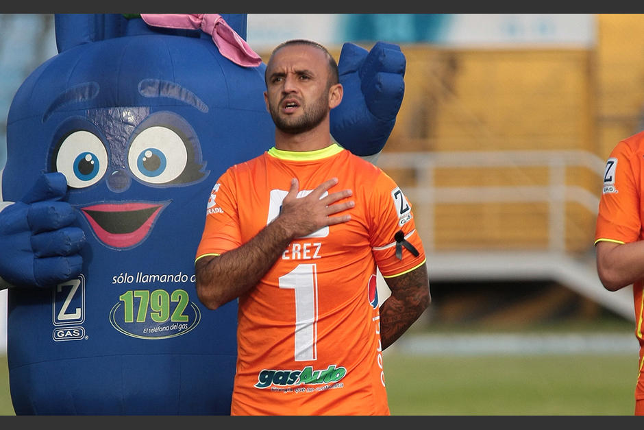 José Manuel Contreras y Comunicaciones fueron solidarios con su compañero Fredy Pérez. (Foto: Comunicaciones) 