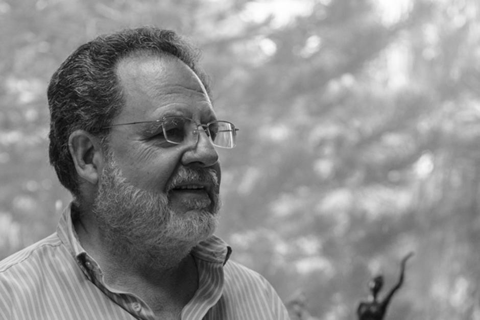 Muere el destacado pintor, escultor, retratista y artista plástico Manolo Gallardo. (Foto: Archivo/Soy502)