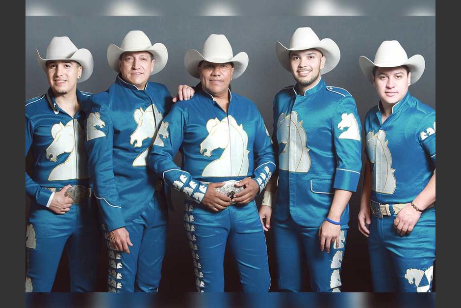 José Guadalupe Esparza se encuentra resguardado y bajo vigilancia tras contagiarse con el virus. (Foto: Grupo Bronco)