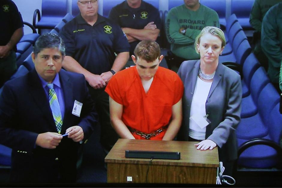 Nikolas Cruz pidió perdón a los familiares de los fallecidos en el tiroteo. (Foto: AFP)