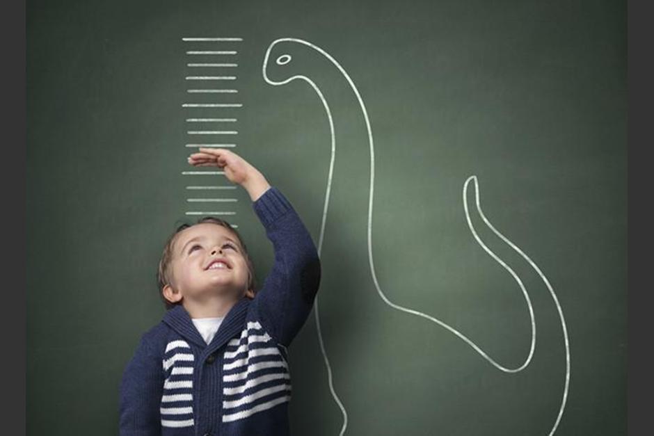 La altura de un niño varía de acuerdo a la estatura de los padres y a otros factores como la nutrición y salud. (Foto: bebeymas.com)
