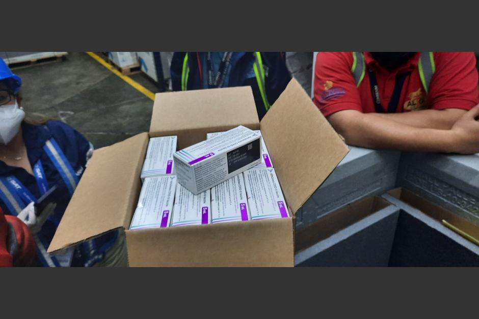 El Gobierno de Canadá donó a Guatemala más de 360 mil dosis de vacunas AstraZeneca. (Foto: Ministerio de Salud)