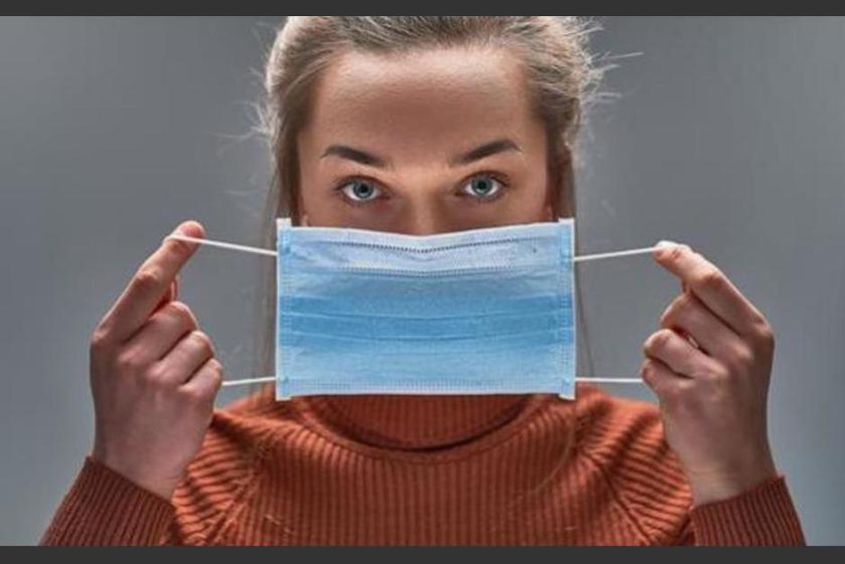 Expertos recomiendan el uso de mascarillas desechables. (Foto: ADOBE STOCK)