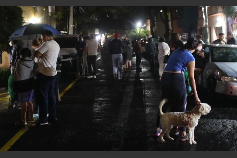 Un fuerte sismo se registró en la Ciudad de México y fue sensible en algunos lugares de Guatemala. (Foto: El Universal)