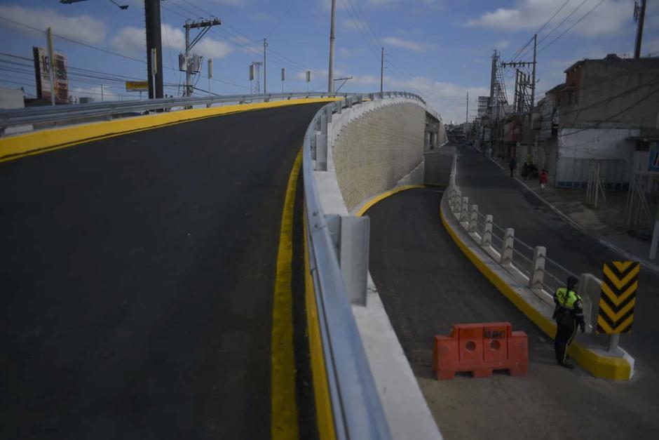 El desarrollo de estas obras esperan solucionar los problemas del tránsito en San Miguel Petapa. (Foto: Wilder López/Soy502)