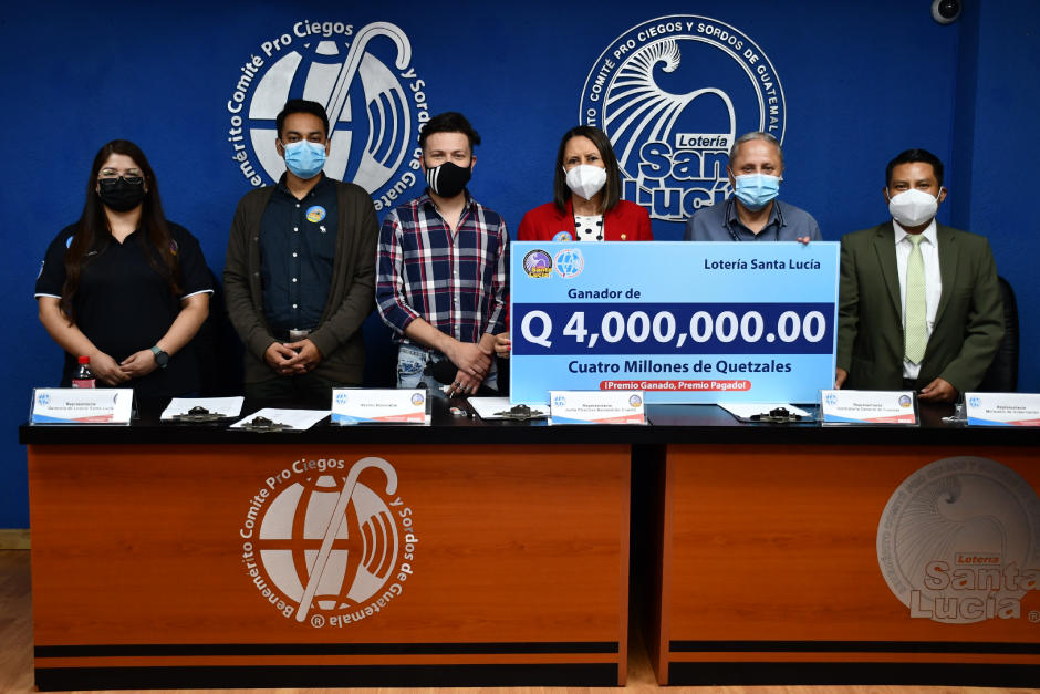 (Fotografía cortesía: Lotería Santa Lucía)