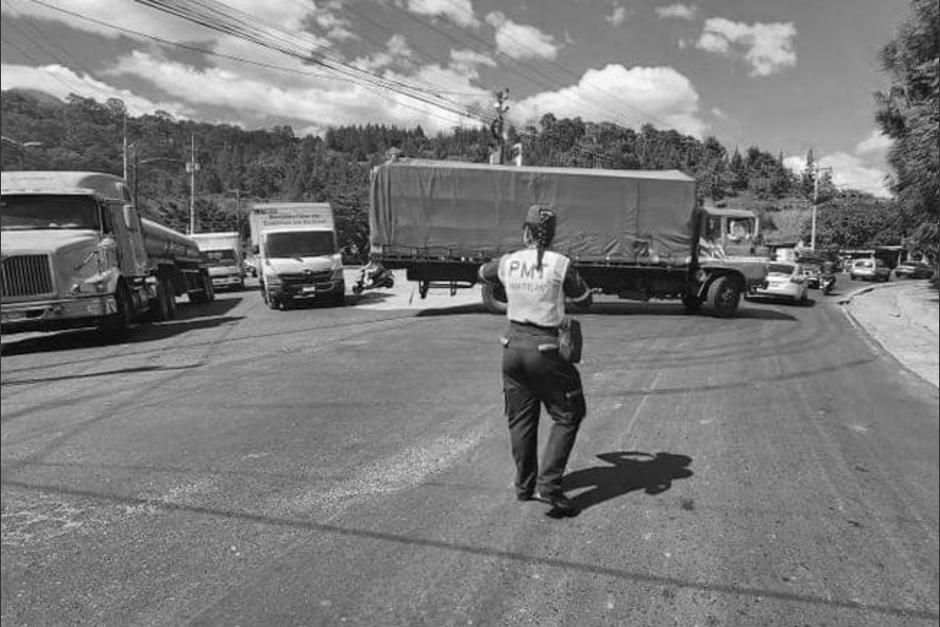 Un accidente de tránsito se registró en la ruta que conduce hacia el Pacífico. (Foto: Cortesía)