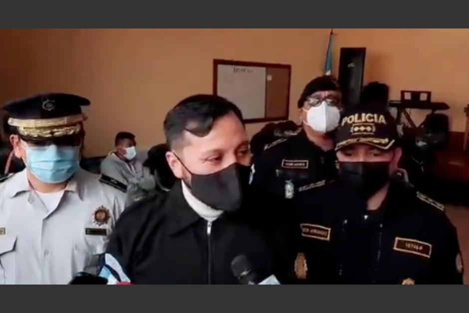 El ministro de Gobernación, Gendri Reyes, en declaraciones a la prensa aceptó el error. (Foto: captura de pantalla)