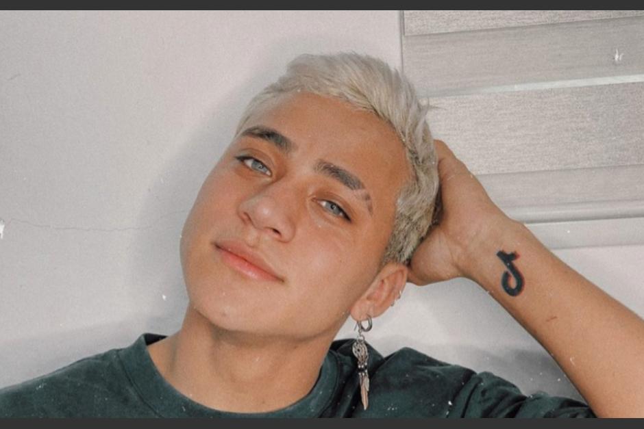 Rodrigo Contreras confesó que falsificó una prueba Covid-19 y fue severamente criticado en redes sociales. (Foto: Instagram) 