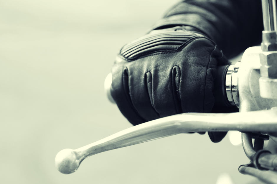 El hombre se opuso al asalto y accionó contra los ladrones, quienes querían quitarle su motocicleta en la zona 7. (Foto: servicios) 