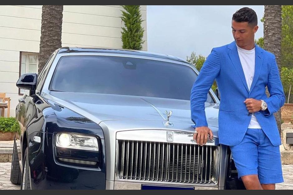 Cristiano Ronaldo tuvo un inconveniente con su carro Rolls Royce en Lisboa. (Foto: Instagram)
