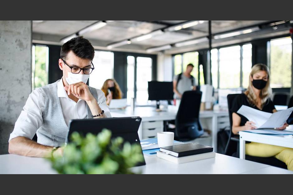 La ventilación es uno de los consejos básicos para protegerte de las subvariantes de Ómicron, según expertos. (Foto ilustrativa: SVTve)