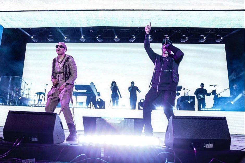 Los cantantes pusieron a bailar a los guatemaltecos en una noche de recuerdos y emociones. (Foto: Instagram/Wisin)