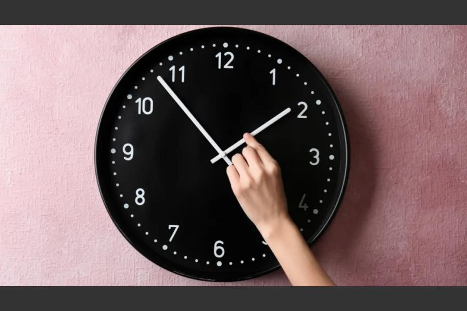 Diferentes países reajustan sus horarios para aprovechar la luz del sol. (Foto: TLMD)