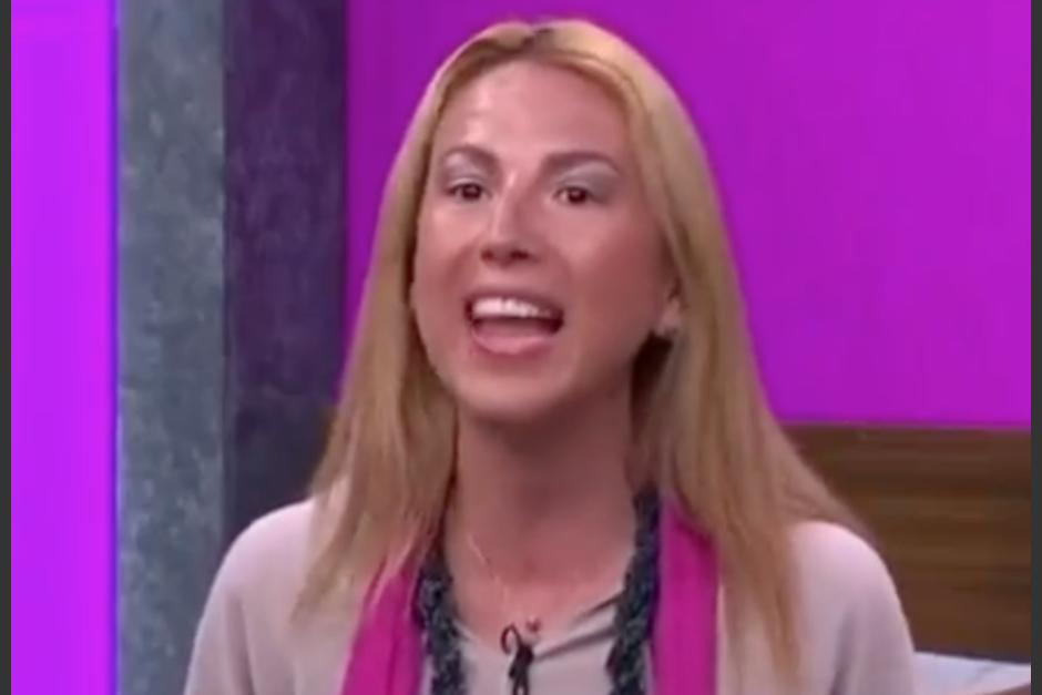 Una mujer colombiana causó controversia en redes sociales, tras hablar "idioma alienígena" en un programa en vivo. (Foto: captura de pantalla/Venga la alegría)