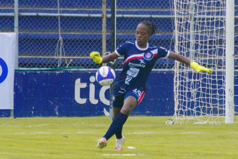 Sherrie May Arzú se sintió ofendida por los insultos sufridos en su último partido. (Foto: Sherrie May Arzú)