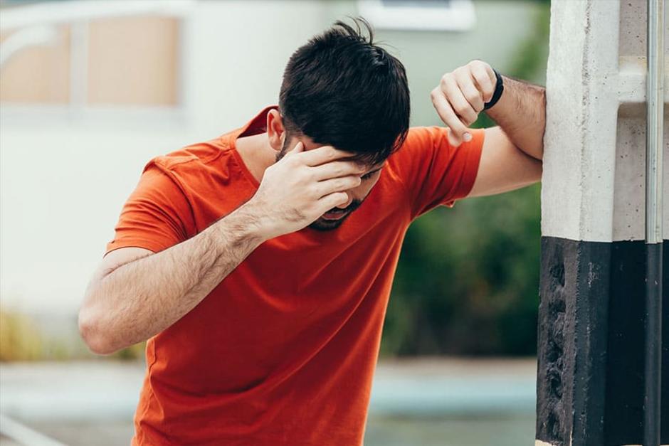 Persiste el olor que intoxica a vecinos de San Cristóbal, pese al cierre de una empresa de la que se creía provenía el mismo. (Foto ilustrativa: www.bienestarcolsanitas.com)