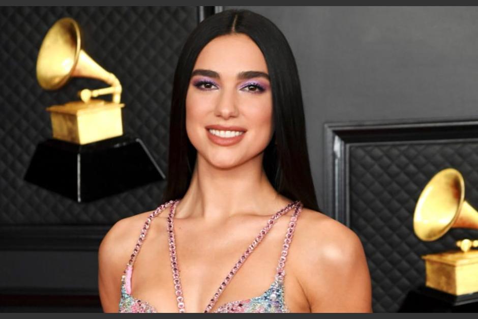 Dua Lipa fue demandada por publicar sin autorización fotografías de ella tomadas por un paparazzi. (Foto: Instagram)