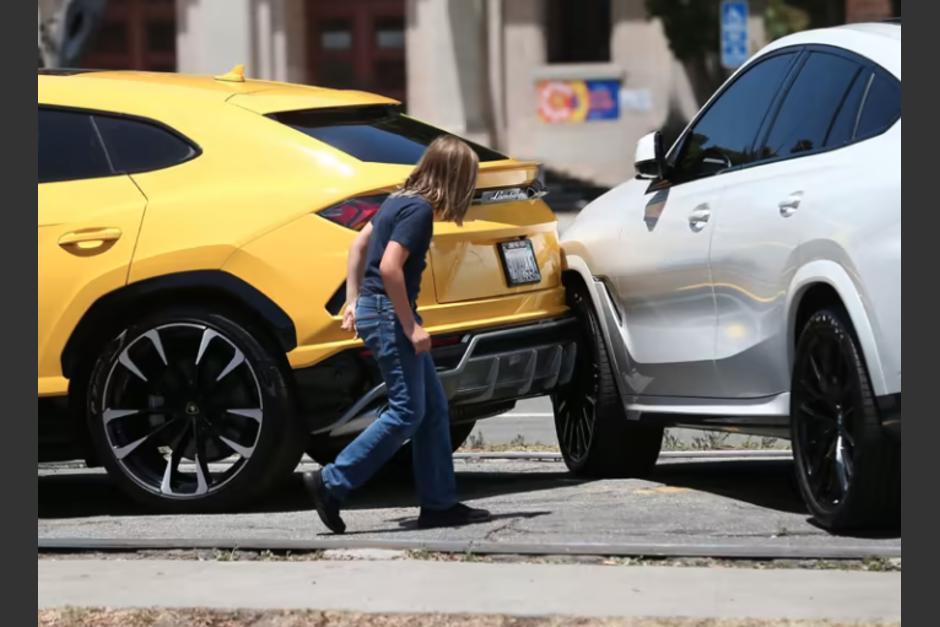 El hijo de 10 años de Ben Affleck chocó un Lamborghini Urus de color amarillo. (Foto: Cordon Press) 