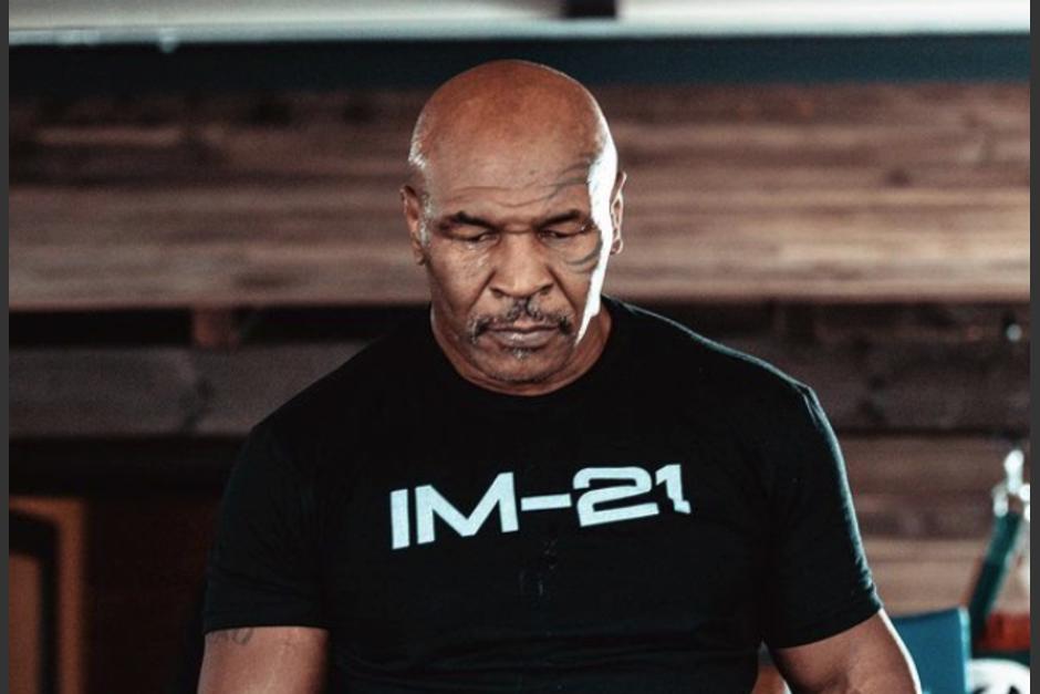 En una pelea del 1997, Mike Tyson protagonizó un escándalo al morder la oreja de su contrincante Holydield. (Foto: Instagram)