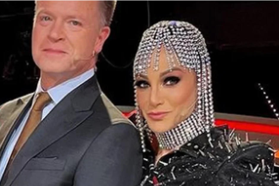 Arturo López Gavito se burló de los atuendos de Lolita Cortéz en la Academia. (Foto: Oficial)