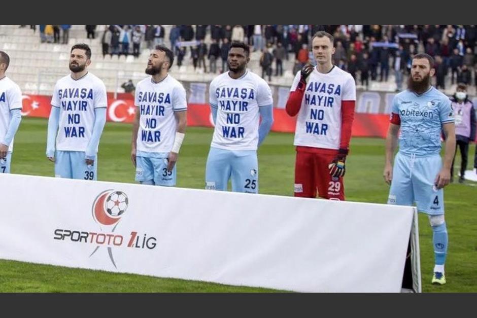 El futbolista dijo que las muestras de solidaridad están hechas a conveniencia. (Foto: Tiempo de Juego)