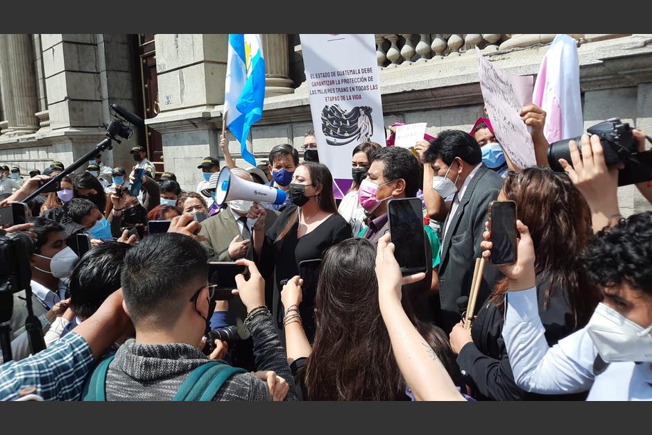 Diputados opositores presentaron objeciones a la Ley Para la Protección a la Vida y la Familia, Decreto 18-2022. (Foto: Andrea Villagrán/Twitter)