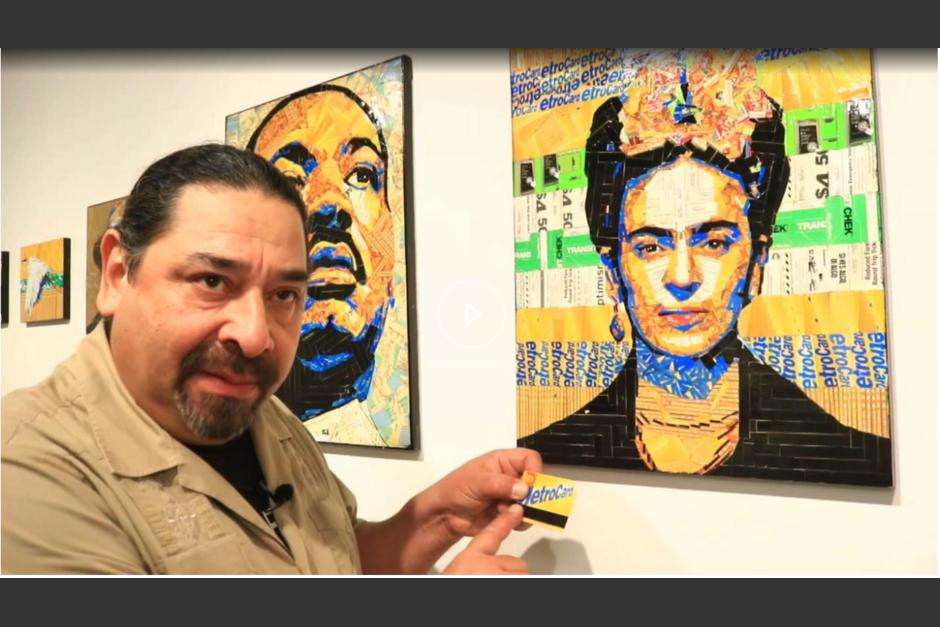 El artista de origen guatemalteco ha convertido basura en sorprendentes retratos. (Foto: New York 1 noticias)