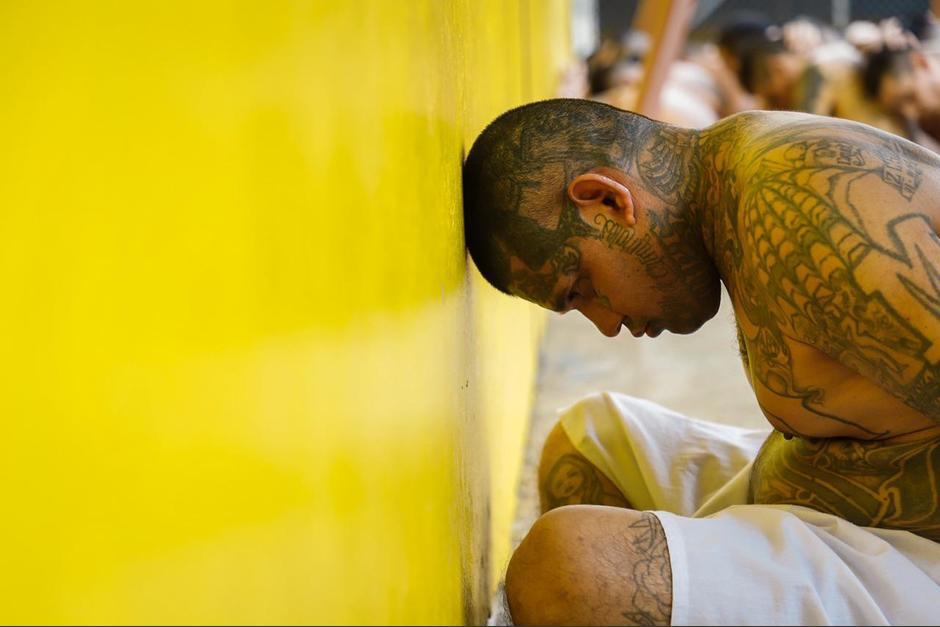 El presidente de El Salvador, Nayib Bukele envió un fuerte mensaje a los pandilleros, después de que se diera un incremento en los homicidios, el pasado fin de semana. (Foto: @PresidenciaSV) 