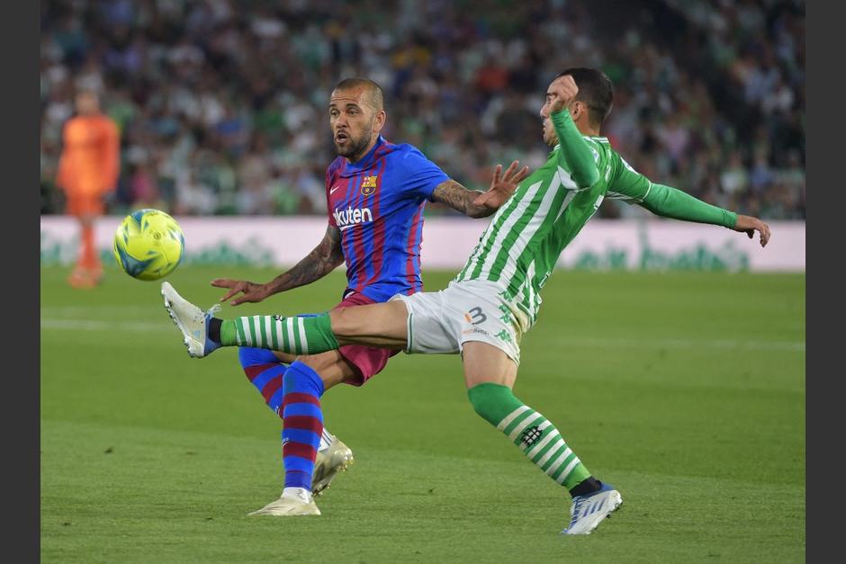 Ambos cuadros lucharon y ofrecieron un gran espectáculo en la parte final del partido. (Foto: AFP)