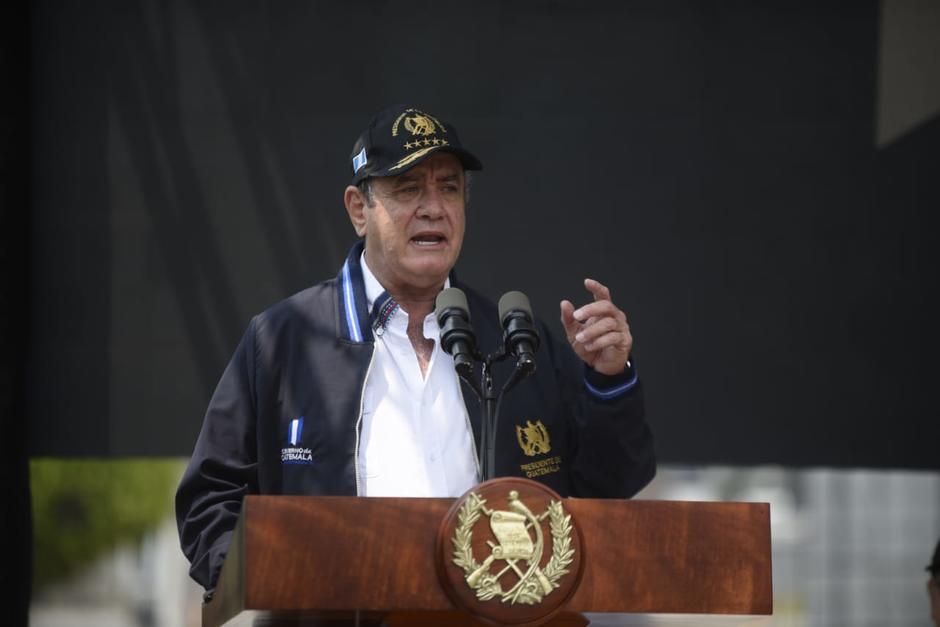 El presidente dijo que el alcalde de Mixco se oponía a la construcción de un paso a desnivel en ese municipio. (Foto: Wilder López/Soy502)