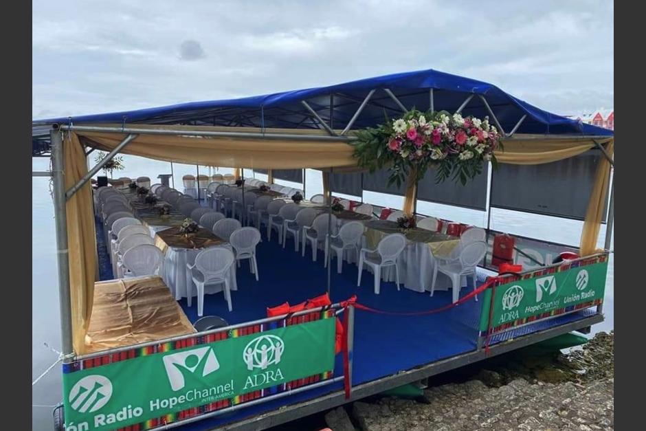 La primera iglesia flotante en Guatemala tiene como finalidad evitar aglomeraciones. (Foto: Facebook/ Adventista del Séptimo Día, Guatemala)