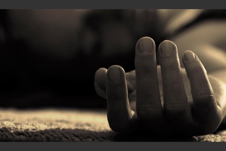 Una joven identificada como Maryori Yumán fue encontrada sin vida en el patio de un edificio de apartamentos en zona 15, se sabe que estaba participando en una fiesta de Halloween en el apartamento de un diputado. (Foto: ilustrativa/ 90 minutos)