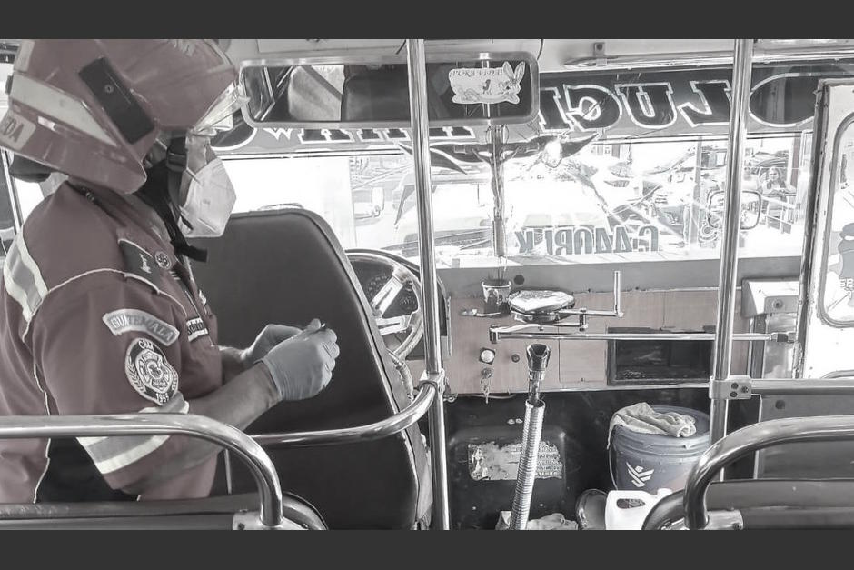 Surgen nuevos detalles del ataque armado en el bulevar Los Próceres, zona 10 de la Ciudad de Guatemala. (Foto: Bomberos Municipales)