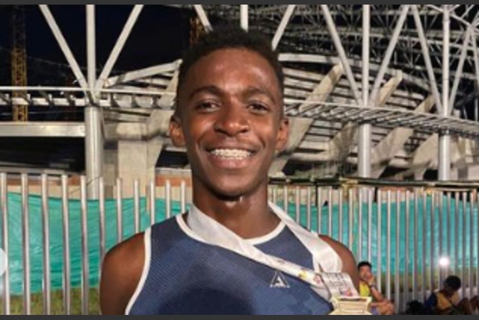 Faberson Bonilla obtuvo la primer medalla de oro de patinaje para Guatemala. (Foto: Instagram)