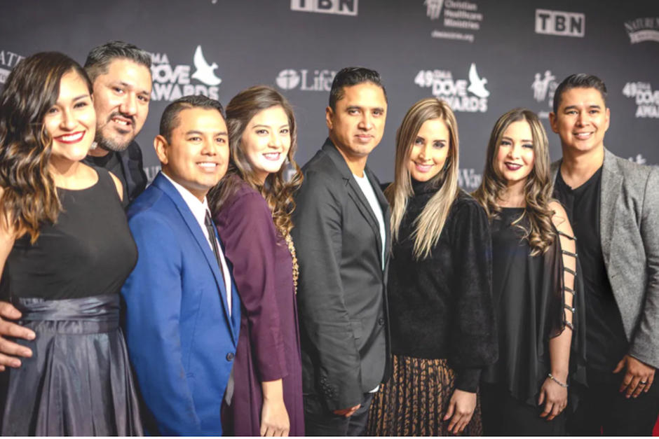 El grupo de alabanza y adoración tiene todo preparado. (Foto: Verdad y Vida)