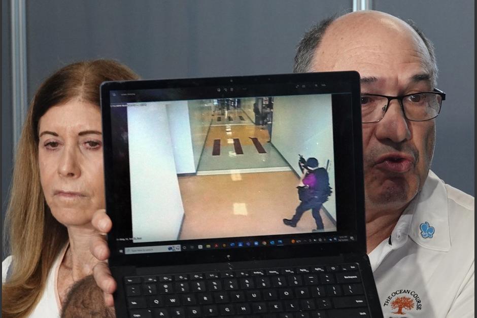 Familiares de las víctimas se sintieron consternadas ya que esperaban que el autor de la matanza fuese ejecutado. (Foto: AFP)