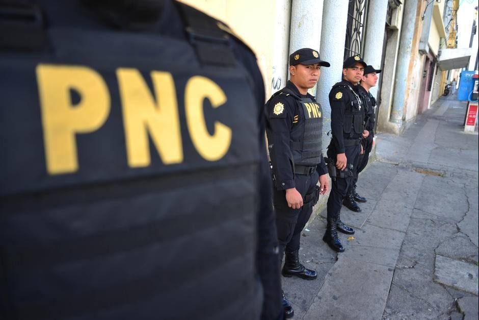 Los agentes de la Policía Nacional Civil recibirán chalecos antibalas. (Foto: Soy502/Archivo) 