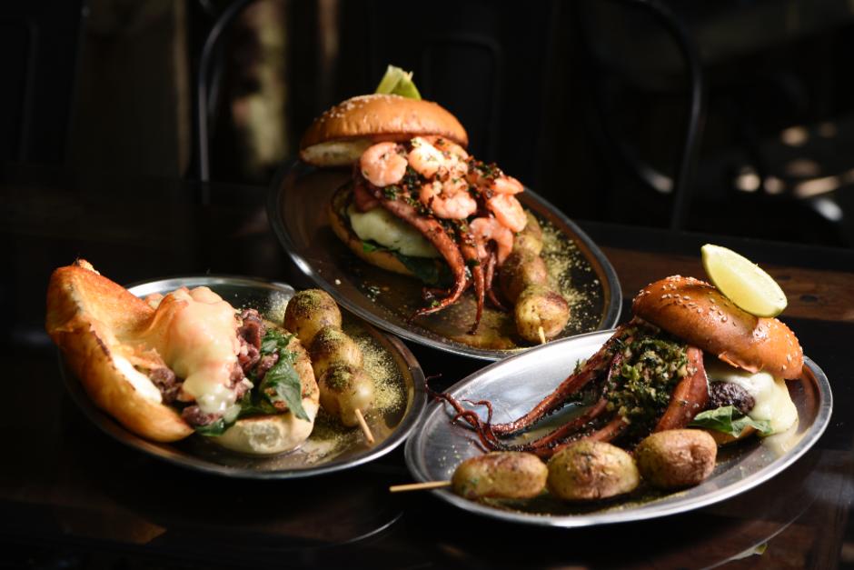 El restaurante que comenzó como un emprendimiento en el 2016 innovó en el mundo de las hamburguesas. (Foto: Wilder López/Soy502) 