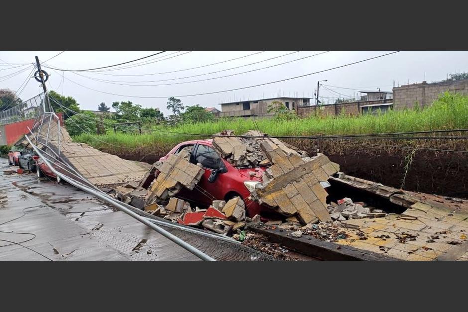 Las lluvias de las últimas horas provocaron el colapso. (Foto: cortesía/Soy502) 