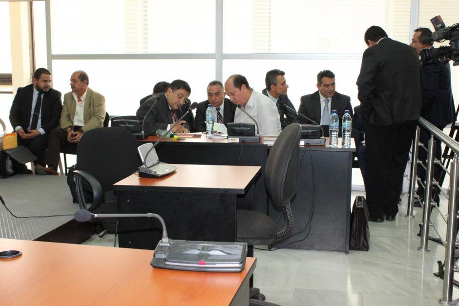 Exdiputados fueron beneficiados con el cierre del proceso penal en su contra en el caso Plazas Fantasma. (Foto: MP/Archivo)